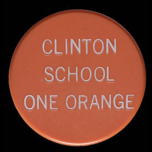 Canada, Clinton School, 1 orange : 1976