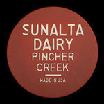 Canada, Sunalta Dairy, 1 quart, homo milk <br />